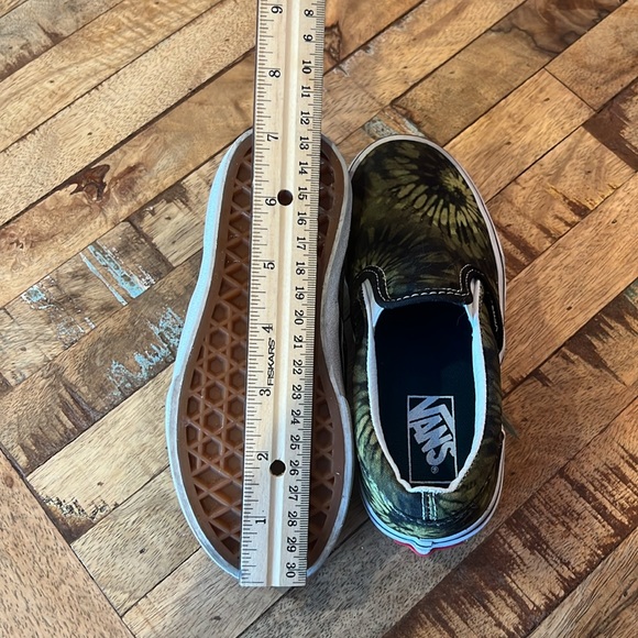 Vans Green Tie Dye Slip On Shoes Limited Edition Kids Size 11.5 - Picture 8 of 10